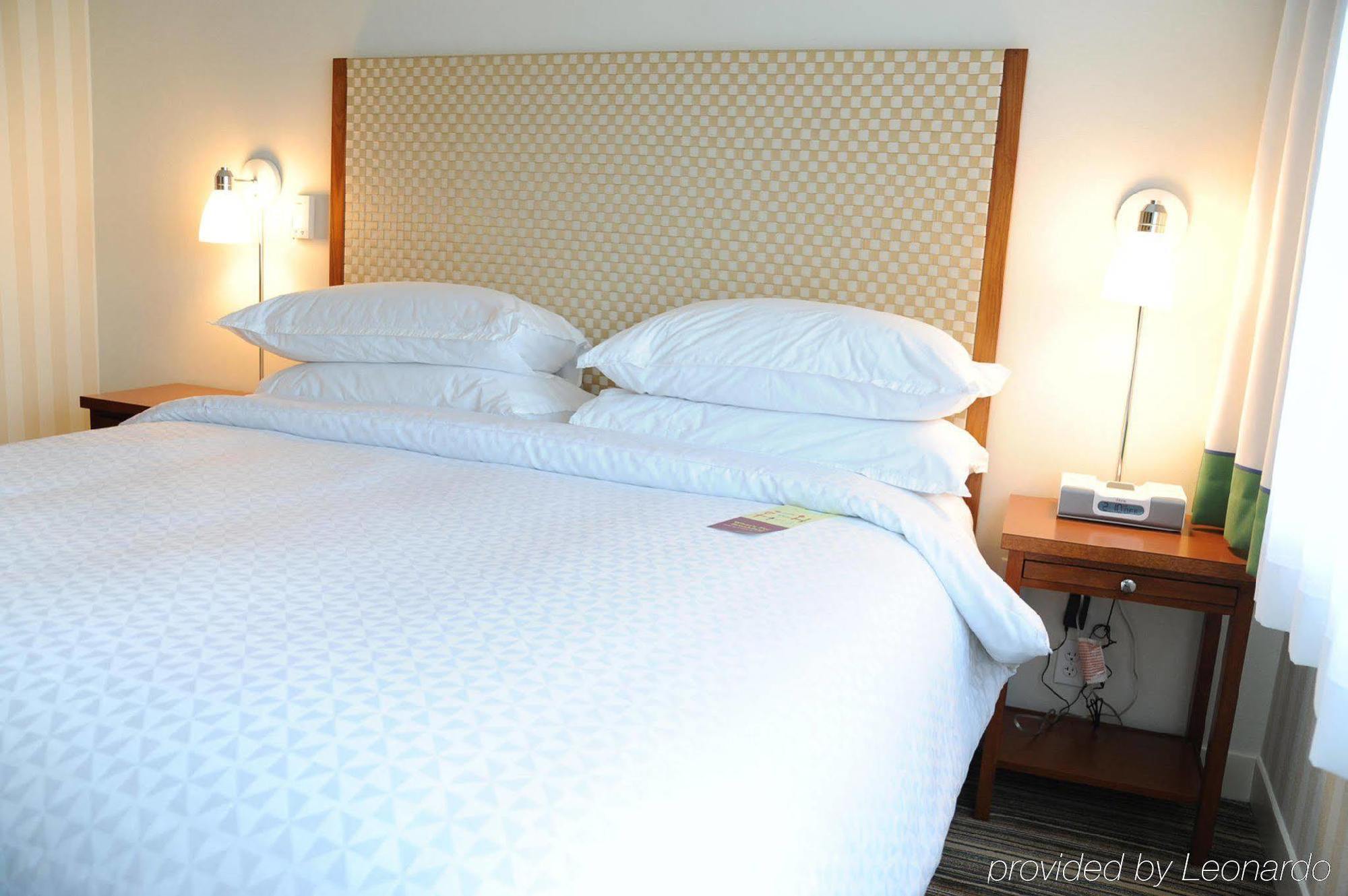Holiday Inn Express Columbus Airport Easton Rum bild